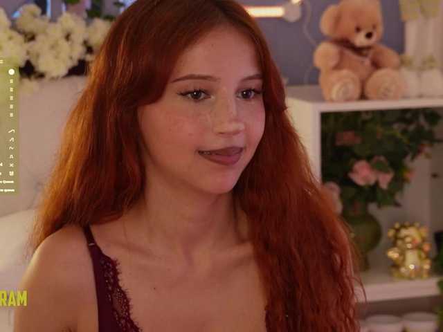 Greedy-Kim5 live cam on BongaCams