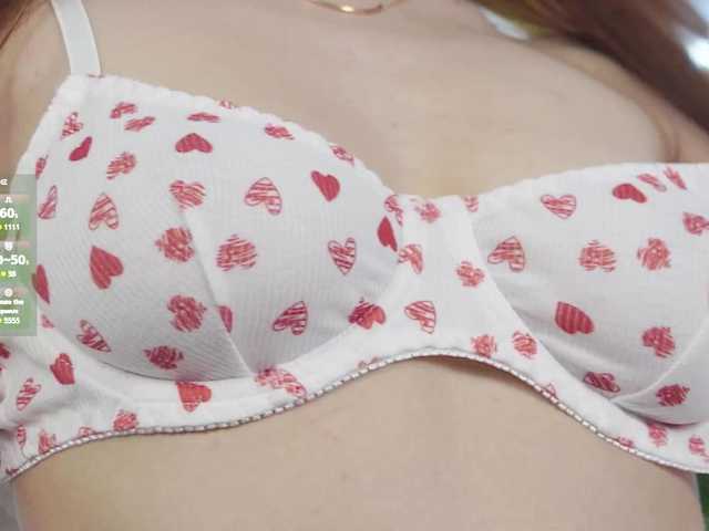 Greedy-Kim5's BongaCams show and profile