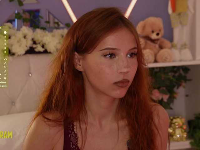 Greedy-Kim5 live cam on BongaCams