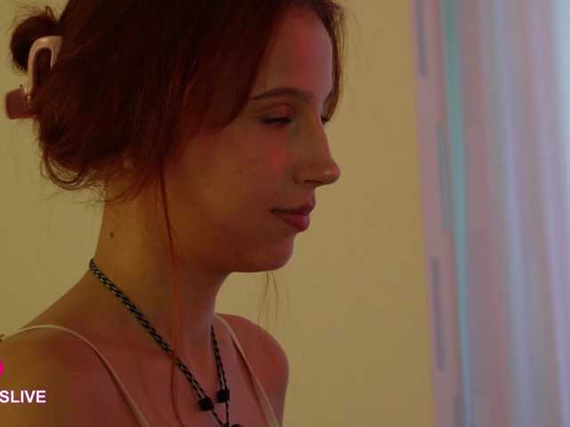 Greedy-Kim5 live cam on BongaCams