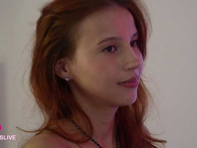 Greedy-Kim5 live cam on BongaCams