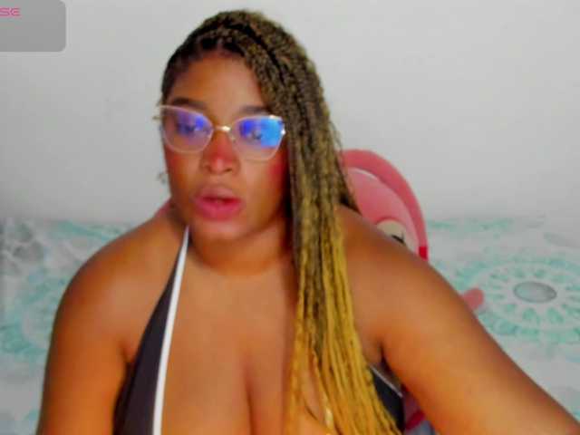 NinaaGrey live cam on BongaCams