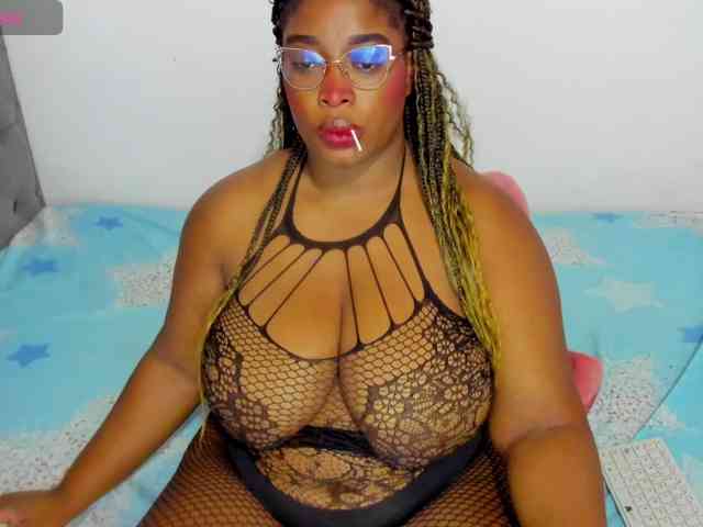 Modelo: NinaaGrey