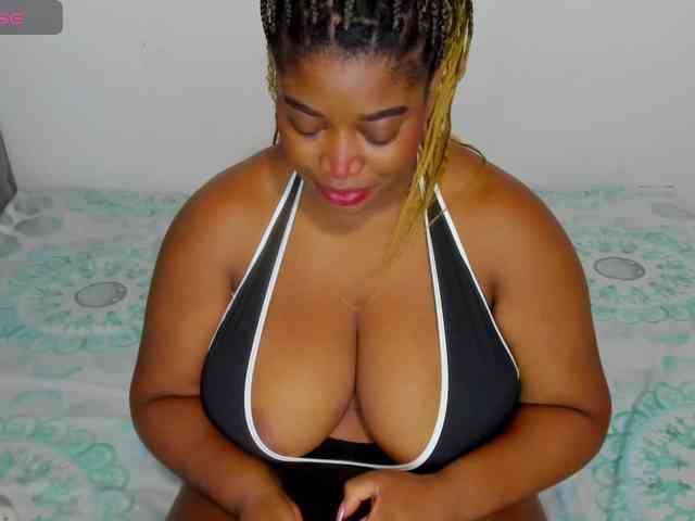 Modelo: NinaaGrey