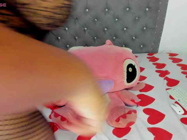 NinaaGrey webcam