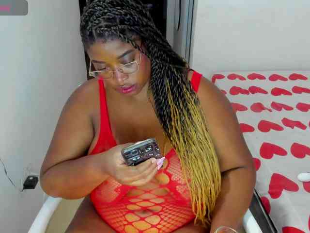 Modelo: NinaaGrey