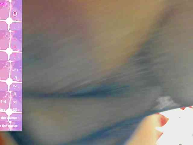 NinaaGrey webcam