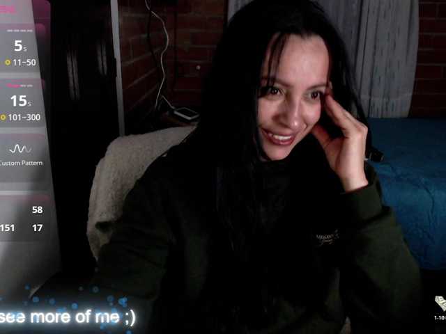 lunaws11 live cam on BongaCams