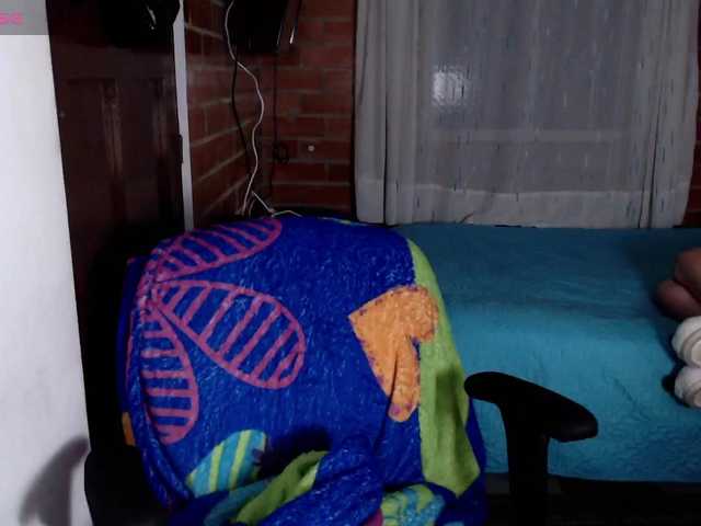 lunaws11 live webcam show