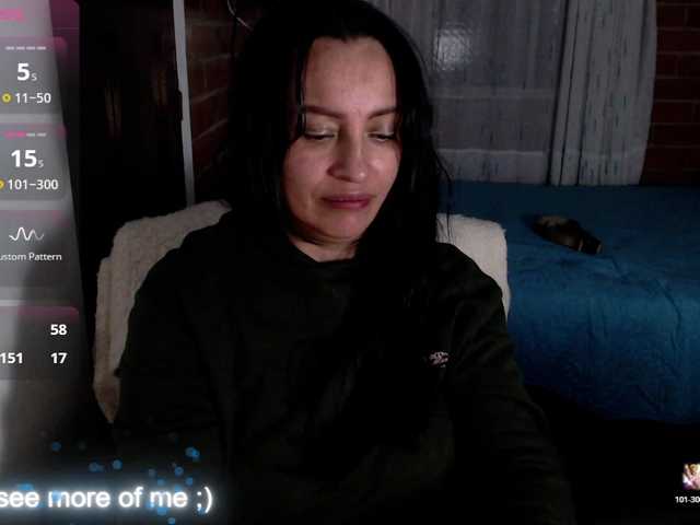 lunaws11 live cam on BongaCams