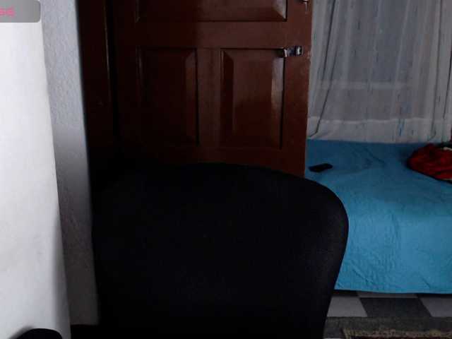 lunaws11 live cam on BongaCams