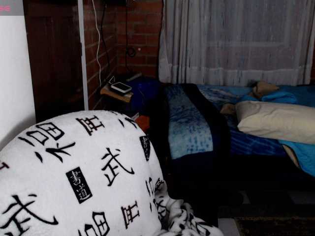 lunaws11 live cam on BongaCams