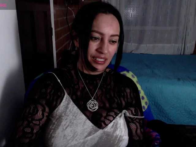 lunaws11 live webcam show
