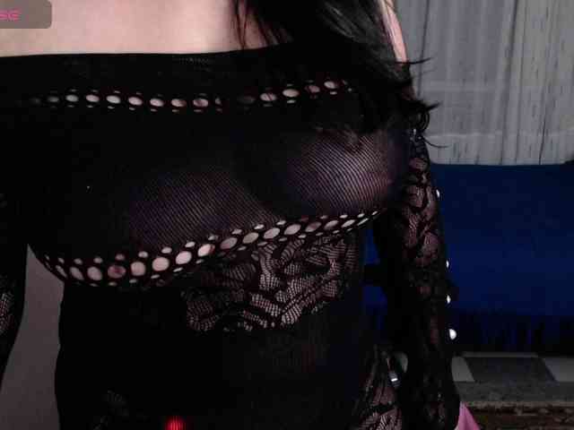 lunaws11 Live Webcam on BongaCams