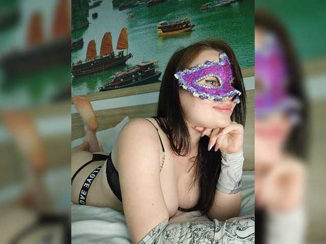 Molly-sex live cam on BongaCams