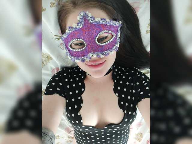 Molly-sex live cam on BongaCams