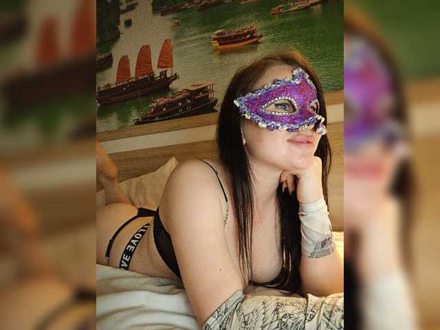 Molly-sex live cam on BongaCams