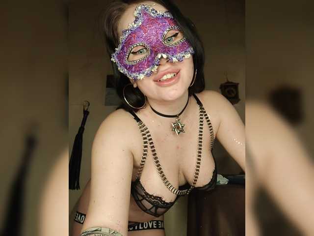 Molly-sex's BongaCams show and profile