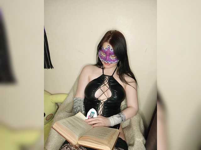 Molly-sex's BongaCams show and profile