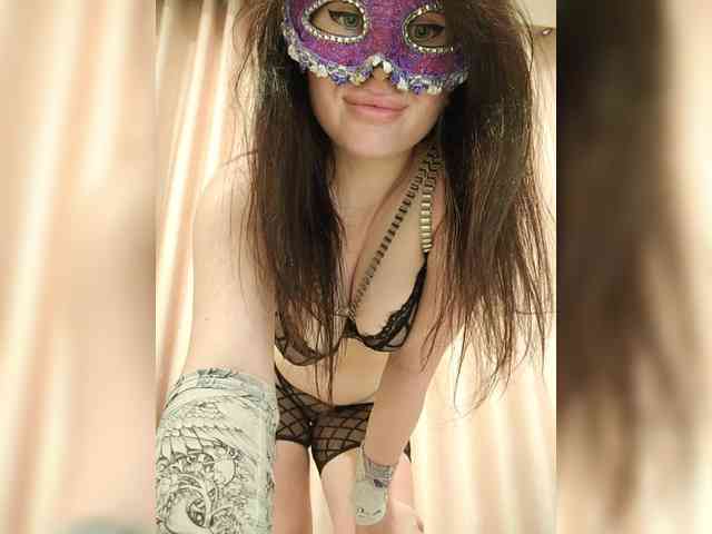Karinka_ webcam