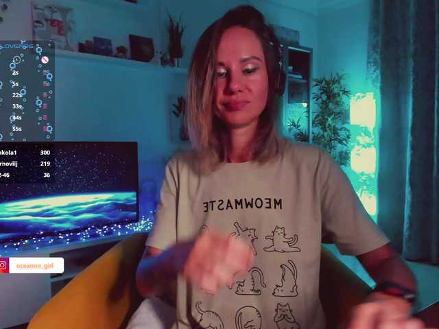 le modèle KoshkaMurkoshka est en webcam porno dans un show sur le site bongacams, il possède les tags suivants: White/Caucasian,Blonde,Shaved