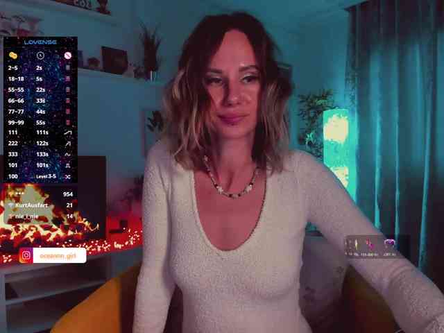 KiraXO webcam