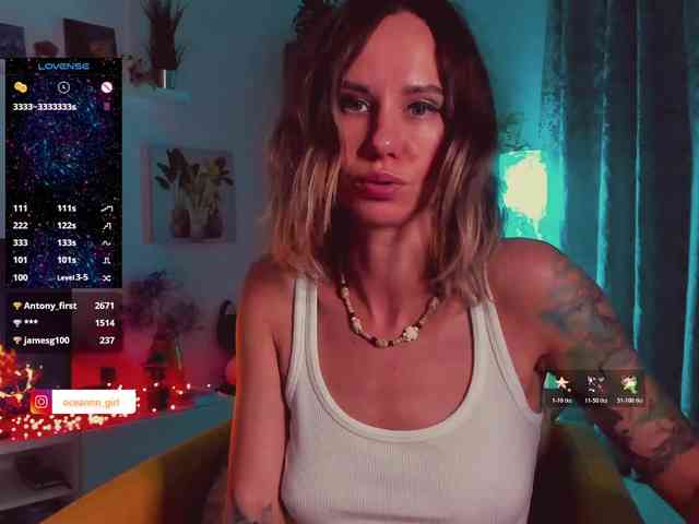 KiraXO webcam