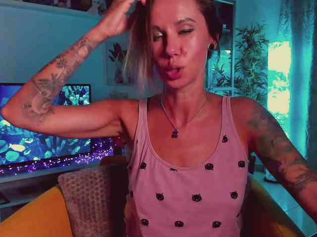 KoshkaMurkoshka webcam