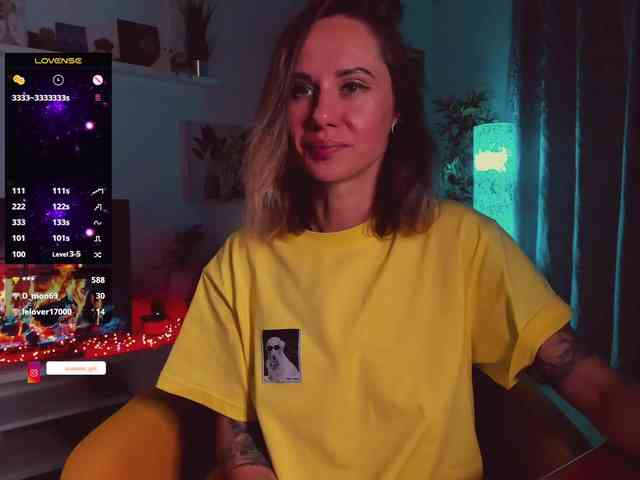 KiraXO webcam