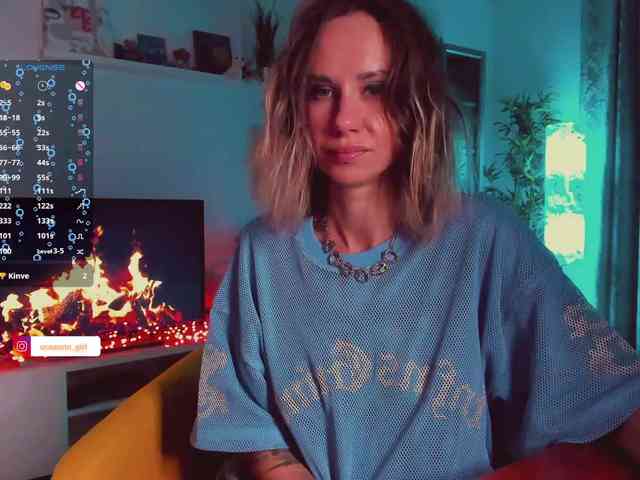 KiraStation webcam