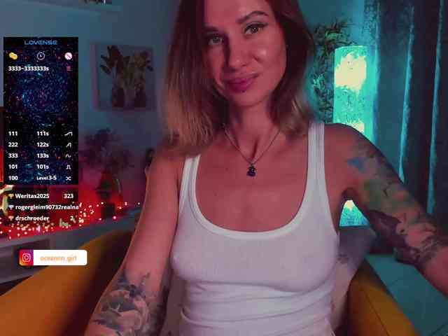 KiraXO webcam