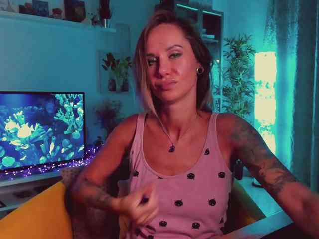 KoshkaMurkoshka webcam