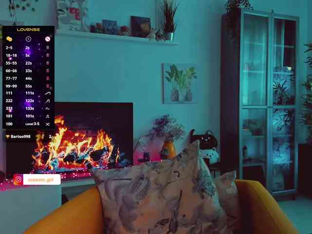KiraXO webcam