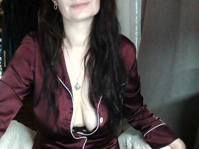 Ianoama live cam on BongaCams