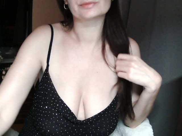 Ianoama live cam on BongaCams