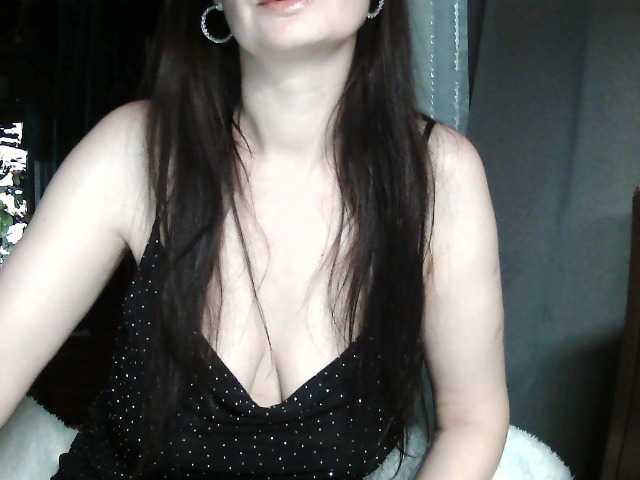 Ianoama live cam on BongaCams