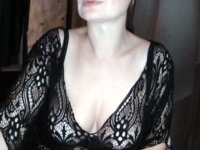 Ianoama live cam on BongaCams