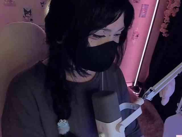 -Nanamin-