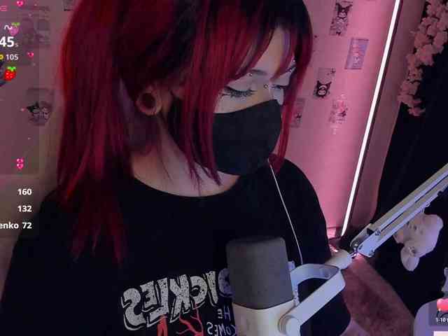 -nanamin-'s live room