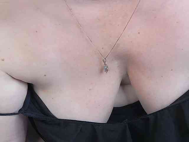 LoraMiss webcam