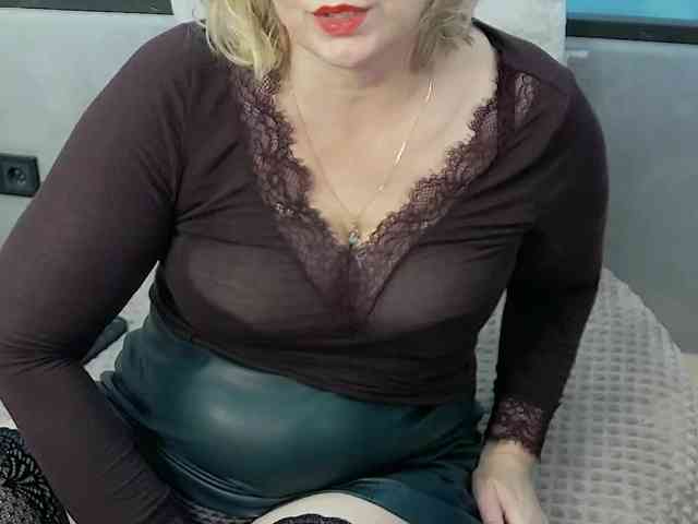 LoraMiss webcam