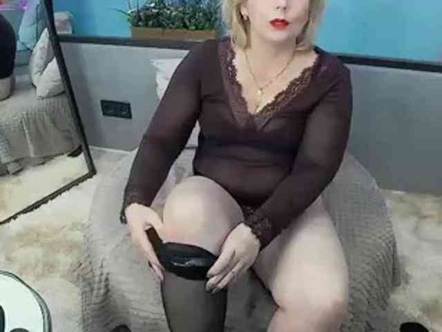LoraMiss webcam