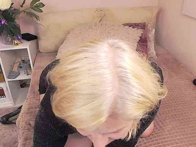 LoraMiss webcam