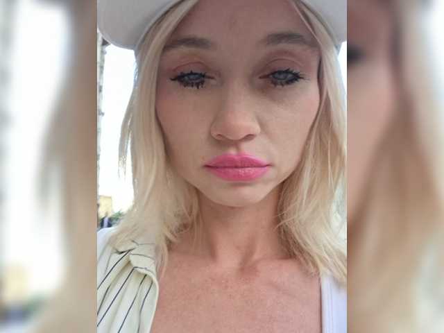 alinaloves live sex show