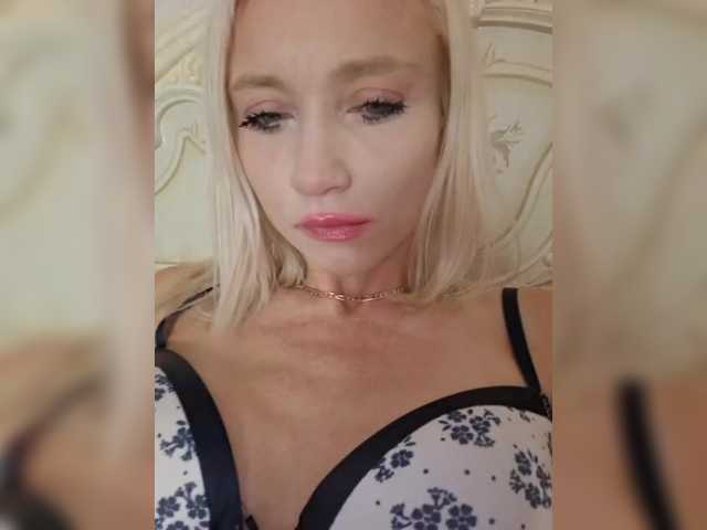 AlinaLoves