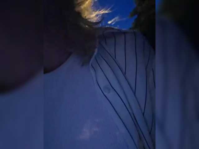 AlinaLoves live cam