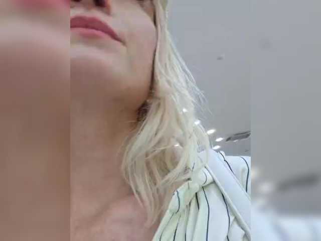 alinaloves live sex show