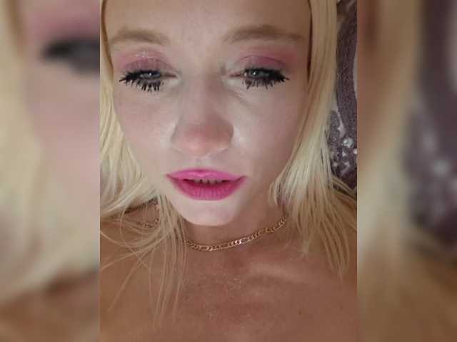 AlinaLoves live webcam show