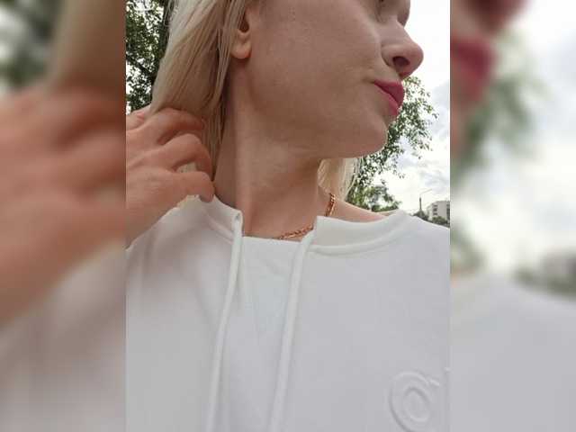 AlinaLoves
