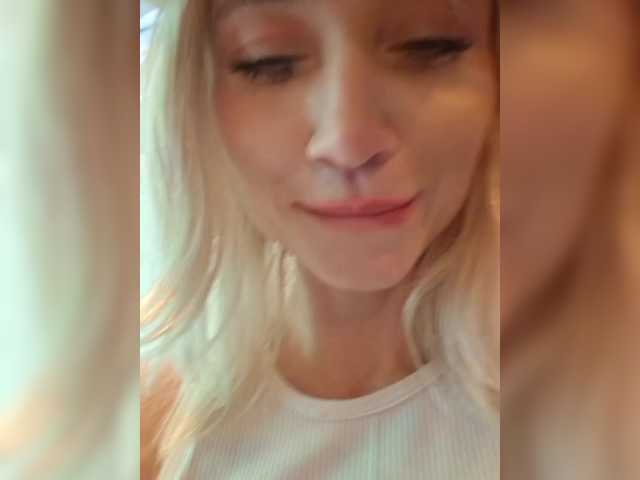 AlinaLoves live cam on BongaCams